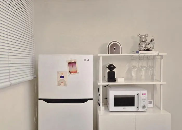 Apartment Gyeom - 굄스테이 3br 독채 Seoul